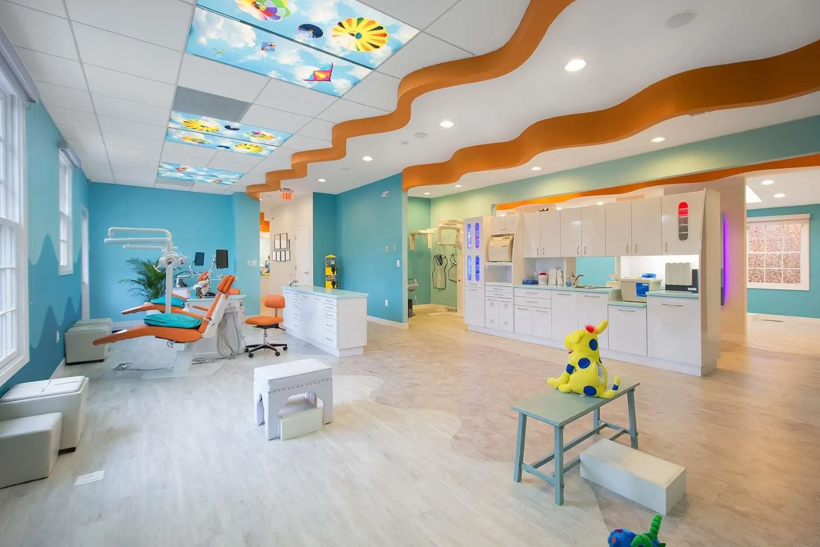 Pediatric dentist in Roseville California with a child-friendly office